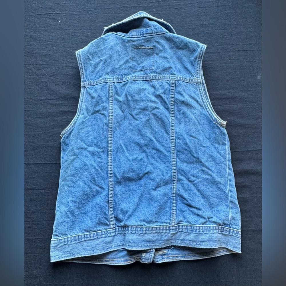 Women’s Mossimo Blue Denim Tank Top Size Medium - Picture 2 of 2